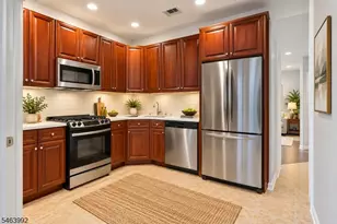 301 Regal Blvd, Livingston, NJ 07039 - Photo 4
