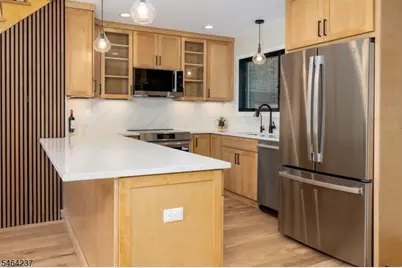 310 W Lakeshore Dr, Vernon, NJ 07422 - Photo 12