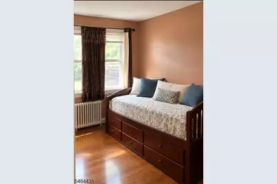 078 Midland Ave, Fair Lawn, NJ 07410 - Photo 8