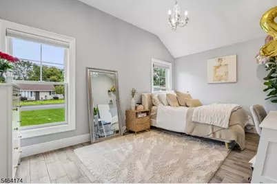 4 Stuart Ln, Wayne, NJ 07470 - Photo 20