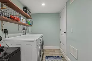 4 Stuart Ln, Wayne, NJ 07470 - Photo 24