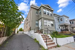 46 Norwood Ave, Irvington, NJ 07111 - Photo 2