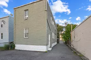 46 Norwood Ave, Irvington, NJ 07111 - Photo 4