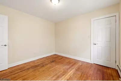 1585 Hillcrest Ter, Union Township, NJ 07083 - Photo 18