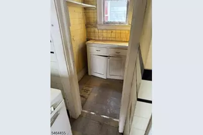 36 S 20th St, East Orange, NJ 07018 - Photo 8