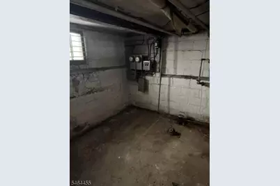 36 S 20th St, East Orange, NJ 07018 - Photo 16