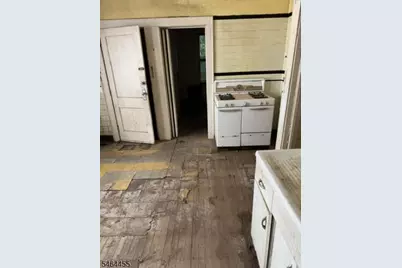 36 S 20th St, East Orange, NJ 07018 - Photo 6
