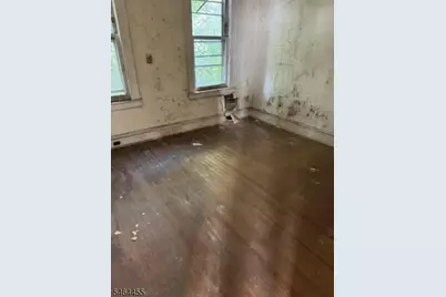 36 S 20th St, East Orange, NJ 07018 - Photo 18