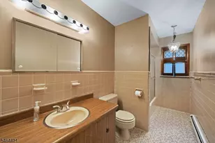 222 Vreeland Ave, Nutley, NJ 07110 - Photo 14