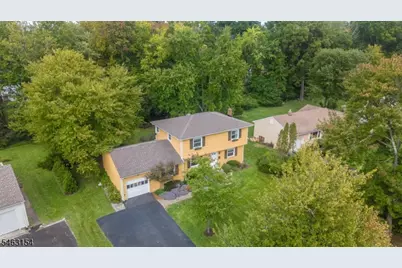 43 Chaucer Dr, Berkeley Heights Township, NJ 07922 - Photo 6
