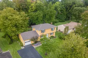 43 Chaucer Dr, Berkeley Heights Township, NJ 07922 - Photo 6