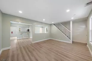 29 South St, Manville, NJ 08835 - Photo 2