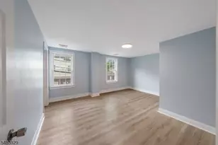 29 South St, Manville, NJ 08835 - Photo 12