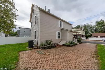 29 South St, Manville, NJ 08835 - Photo 26