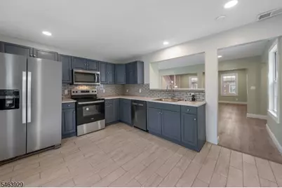 29 South St, Manville, NJ 08835 - Photo 6