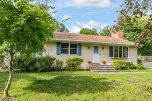 198 Hollow Rd, Montgomery Township, NJ 08558 - Photo 1