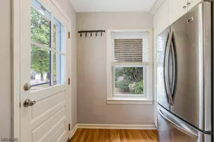 124 College Pl, South Orange, NJ 07079 - Photo 18