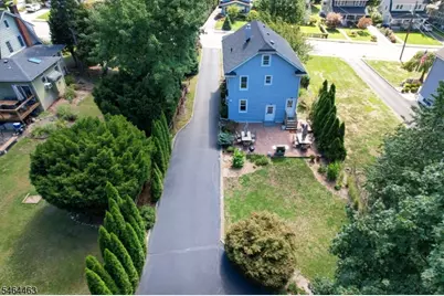 45 Hill St, Midland Park, NJ 07432 - Photo 4