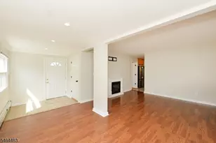 45 Hill St, Midland Park, NJ 07432 - Photo 8