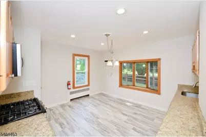 45 Hill St, Midland Park, NJ 07432 - Photo 14