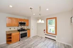 45 Hill St, Midland Park, NJ 07432 - Photo 12