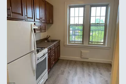 503 Carleton Rd #406, Westfield, NJ 07090 - Photo 6