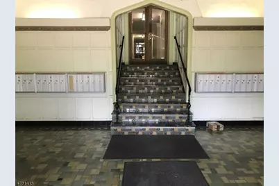 503 Carleton Rd #406, Westfield, NJ 07090 - Photo 2