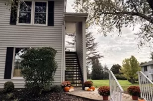 34 Mallard Ct, Readington, NJ 08887 - Photo 2