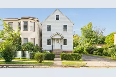 914 Woodlawn Ave, Linden, NJ 07036 - Photo 1