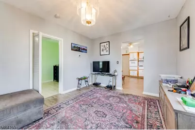 914 Woodlawn Ave, Linden, NJ 07036 - Photo 30
