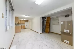 914 Woodlawn Ave, Linden, NJ 07036 - Photo 20