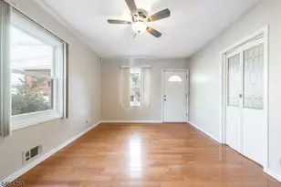 914 Woodlawn Ave, Linden, NJ 07036 - Photo 2