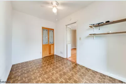 914 Woodlawn Ave, Linden, NJ 07036 - Photo 8