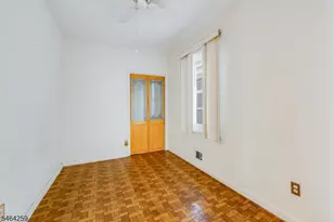 914 Woodlawn Ave, Linden, NJ 07036 - Photo 14