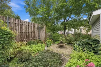 14 Catherine Ln, Morristown, NJ 07960 - Photo 34