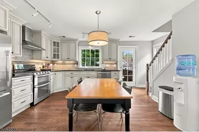 14 Catherine Ln, Morristown, NJ 07960 - Photo 8