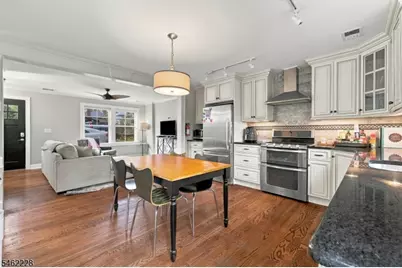 14 Catherine Ln, Morristown, NJ 07960 - Photo 12
