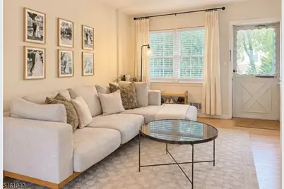 800 Old Springfield Ave #13, Summit, NJ 07901 - Photo 2