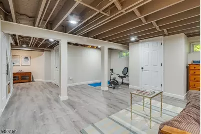 132 Lindbergh Blvd, Bloomfield, NJ 07003 - Photo 26