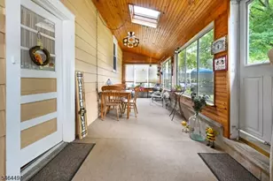 303 E Valley View Ave, Hackettstown, NJ 07840 - Photo 8