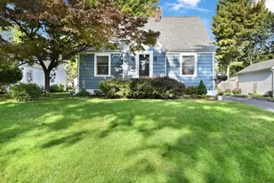 303 E Valley View Ave, Hackettstown, NJ 07840 - Photo 2
