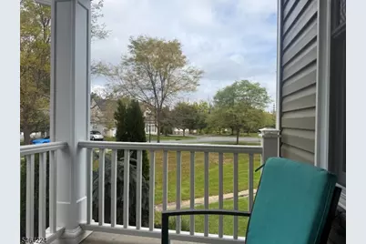 2 Bluffs Ct, Hamburg, NJ 07419 - Photo 4