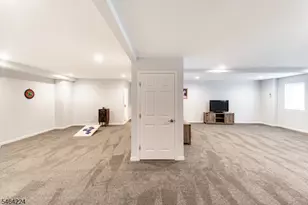 2 Bluffs Ct, Hamburg, NJ 07419 - Photo 28
