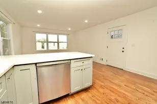 478 S 16th St, Newark, NJ 07103 - Photo 6