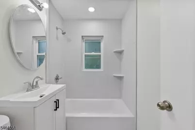 925 Middlesex St, Linden, NJ 07036 - Photo 18