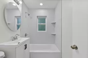 925 Middlesex St, Linden, NJ 07036 - Photo 18