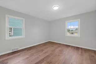 925 Middlesex St, Linden, NJ 07036 - Photo 12