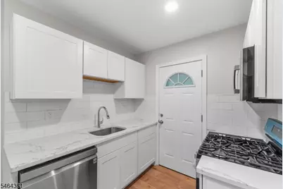 925 Middlesex St, Linden, NJ 07036 - Photo 16