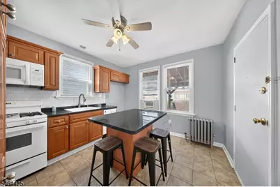 760 Hamilton St, Harrison, NJ 07029 - Photo 12