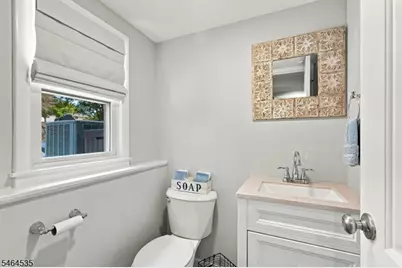 57 Lakeview Ave, Clinton, NJ 08809 - Photo 10